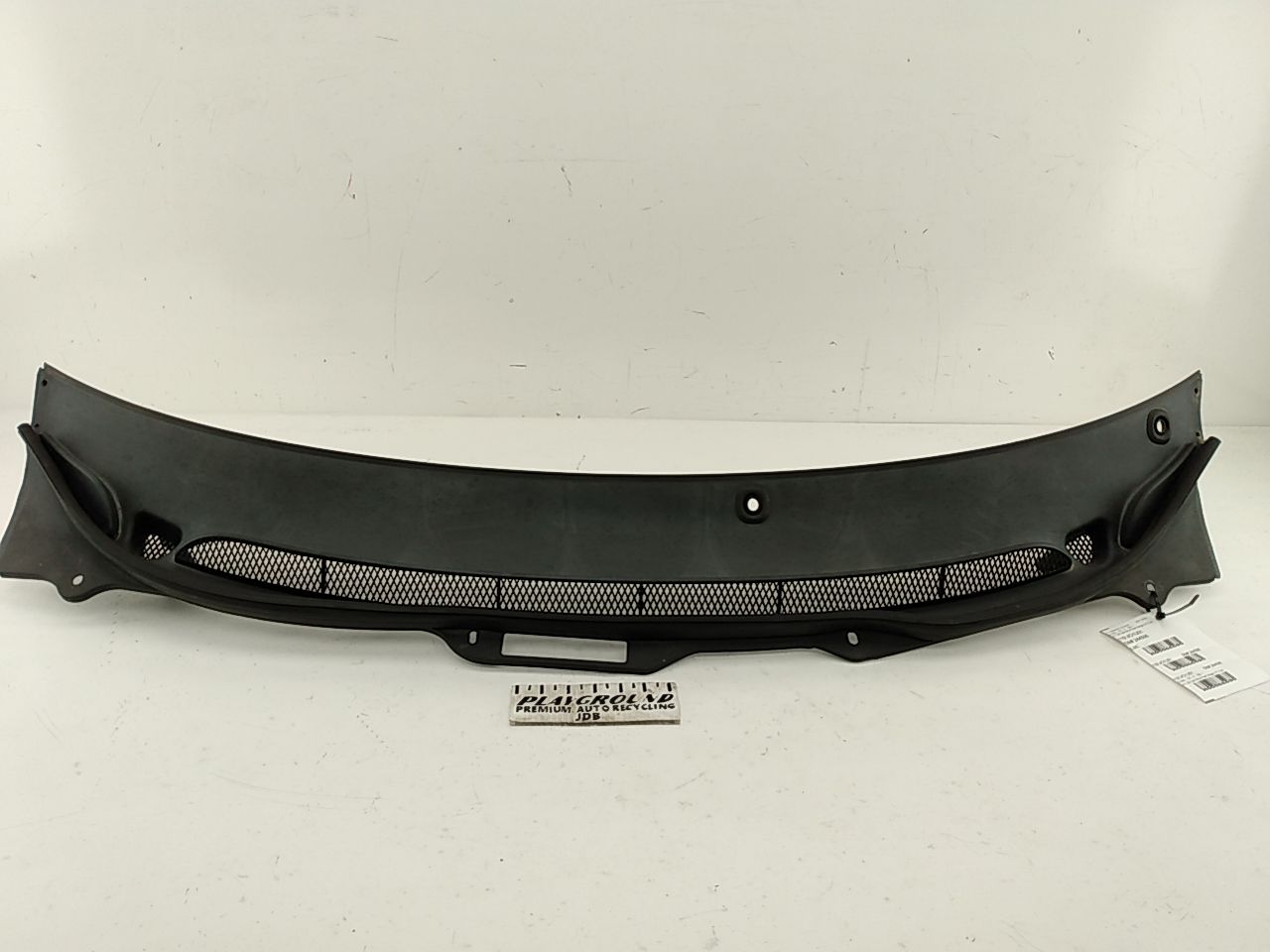 Volvo XC70 Wiper Cowl Vent Panel