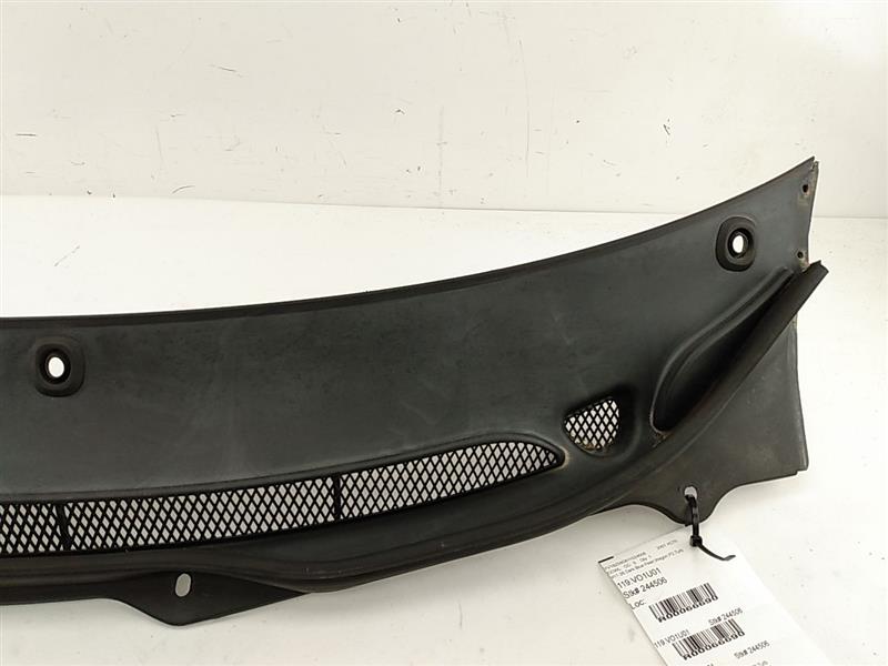 Volvo XC70 Wiper Cowl Vent Panel