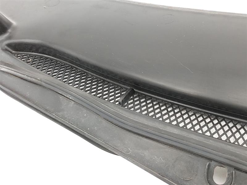 Volvo XC70 Wiper Cowl Vent Panel