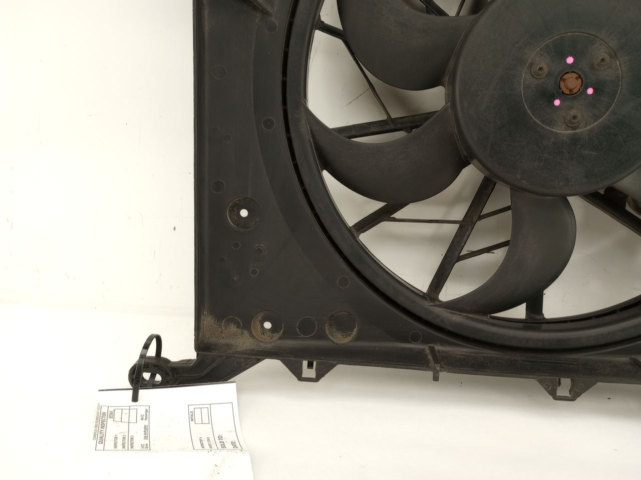 Volvo XC70 Cooling Fan Assembly