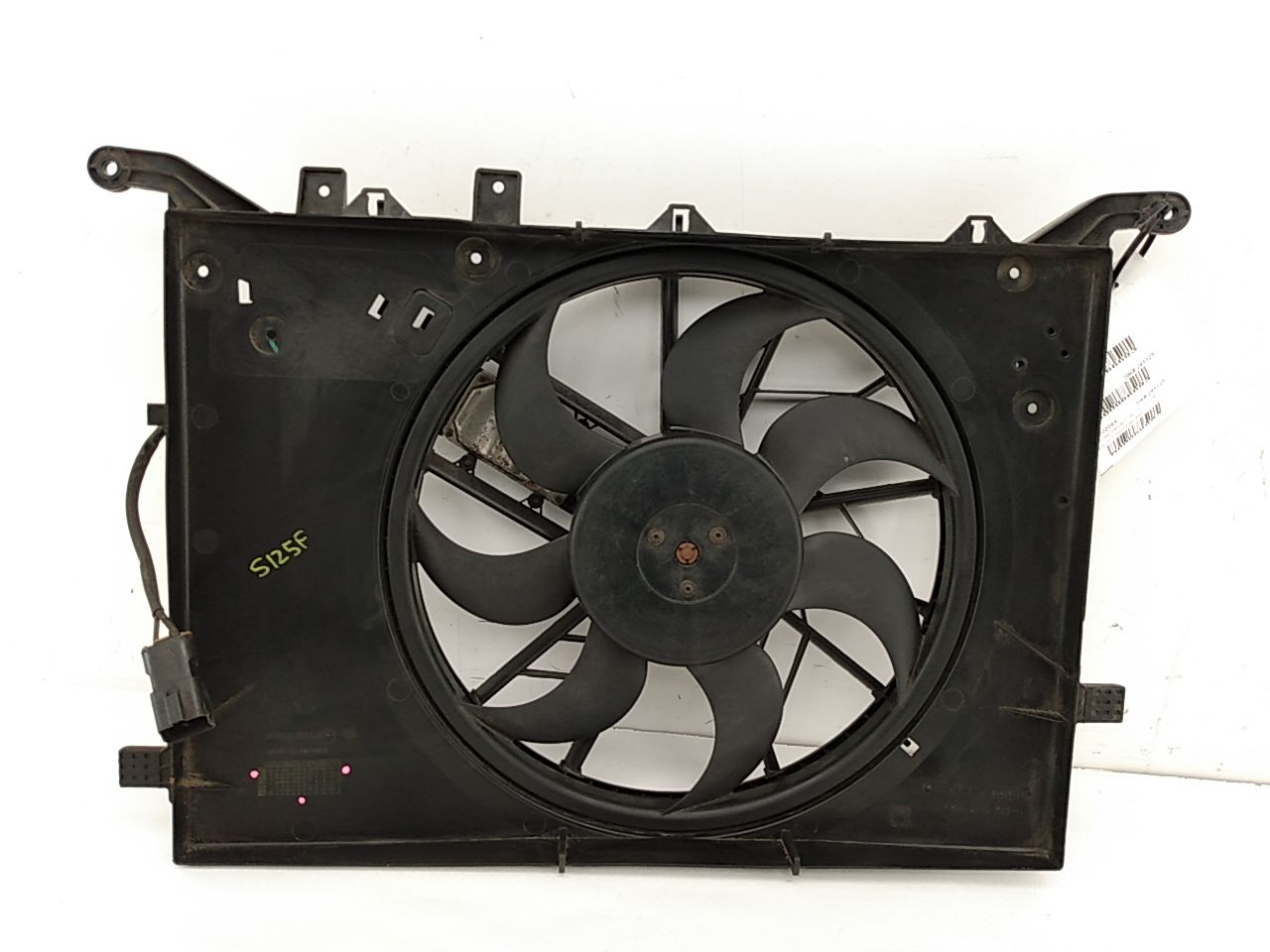 Volvo XC70 Cooling Fan Assembly - 0