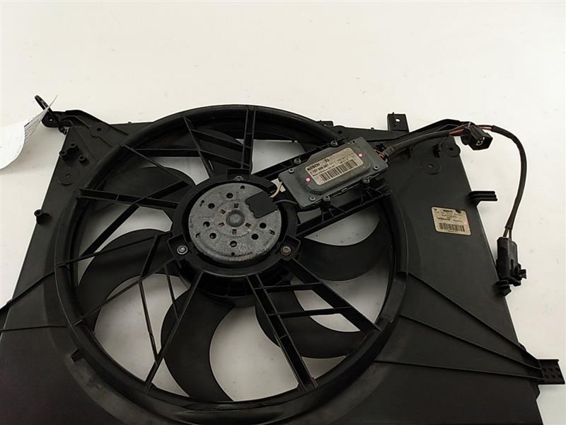 Volvo XC70 Cooling Fan Assembly