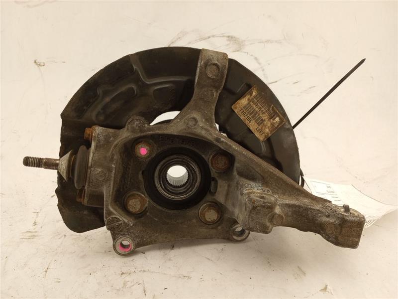 Volvo XC70 Front Left Knuckle & Hub Assembly - 0