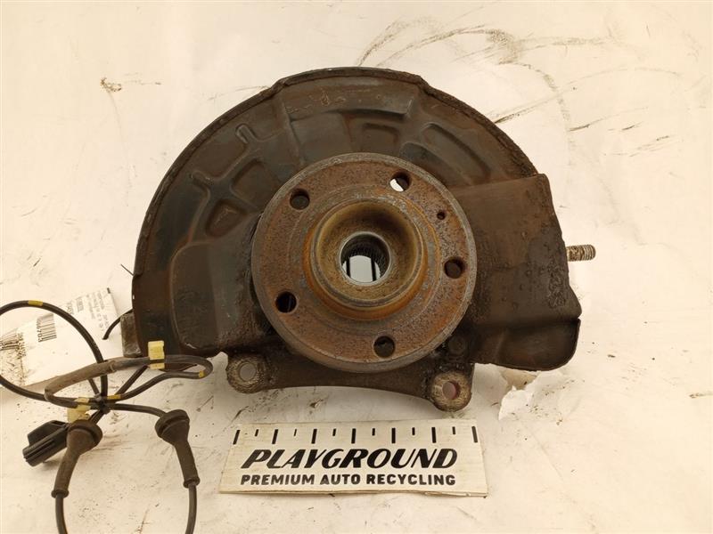 Volvo XC70 Front Left Knuckle & Hub Assembly