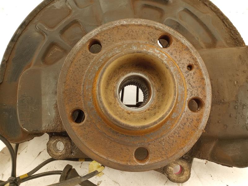 Volvo XC70 Front Left Knuckle & Hub Assembly