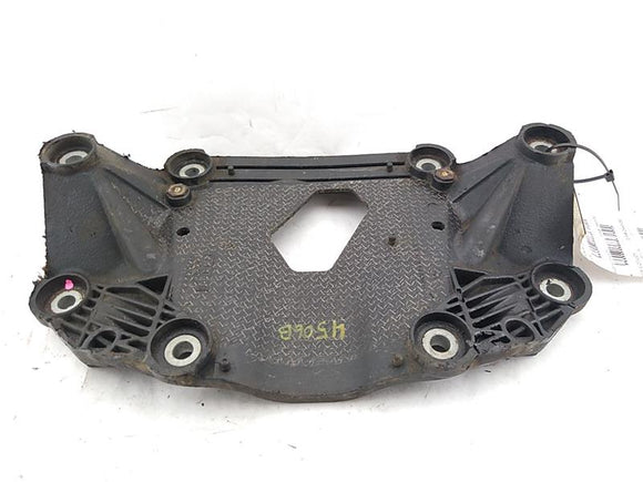 Volvo XC70 Rear Differential Mount Bracket