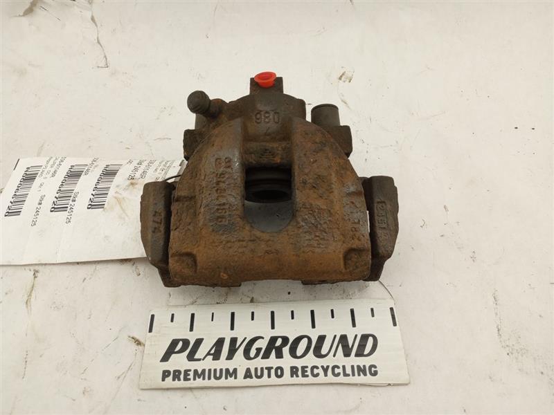 Volvo XC70 Rear Right Brake Caliper