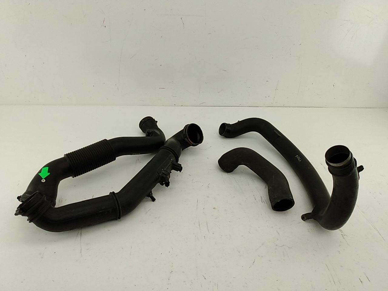 Volvo XC70 Charge Air Cooler Pipe Set - 0