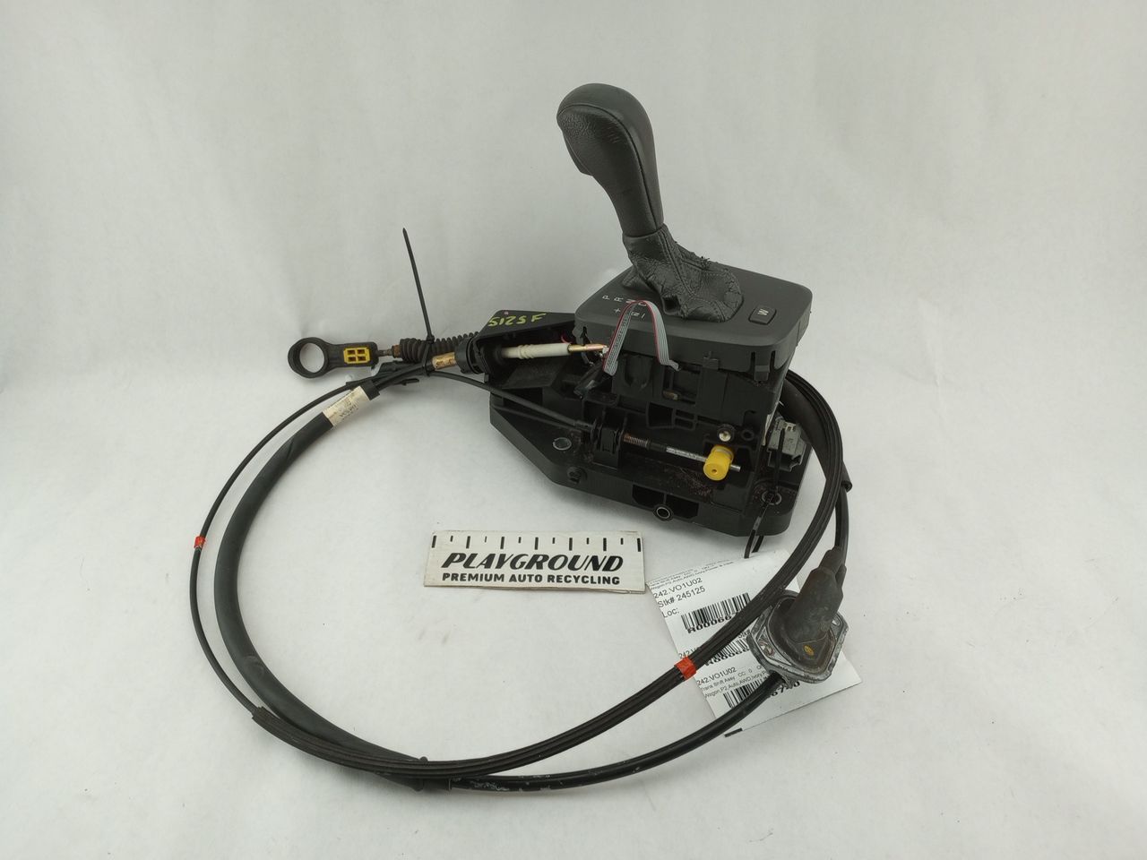 Volvo XC70 Floor Shifter Assembly