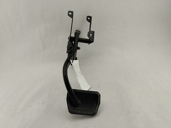 Volvo XC70 Brake Pedal Assembly