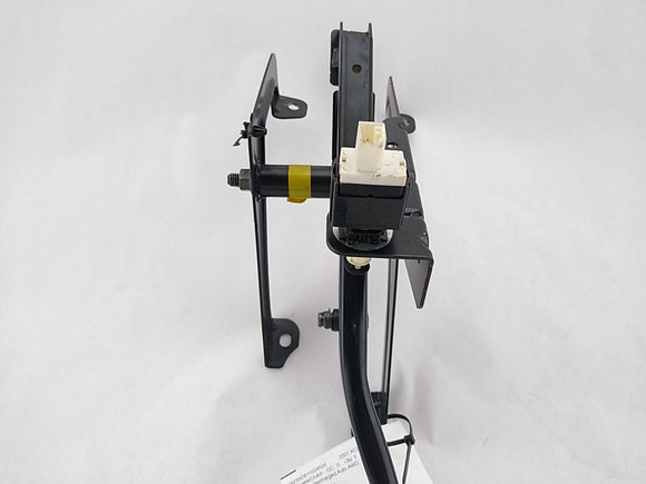 Volvo XC70 Brake Pedal Assembly