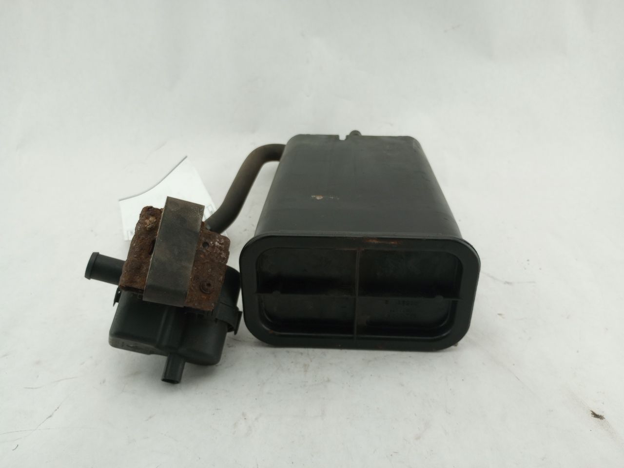 Volvo XC70 Charcoal Canister W/ Vent Solenoid - 0