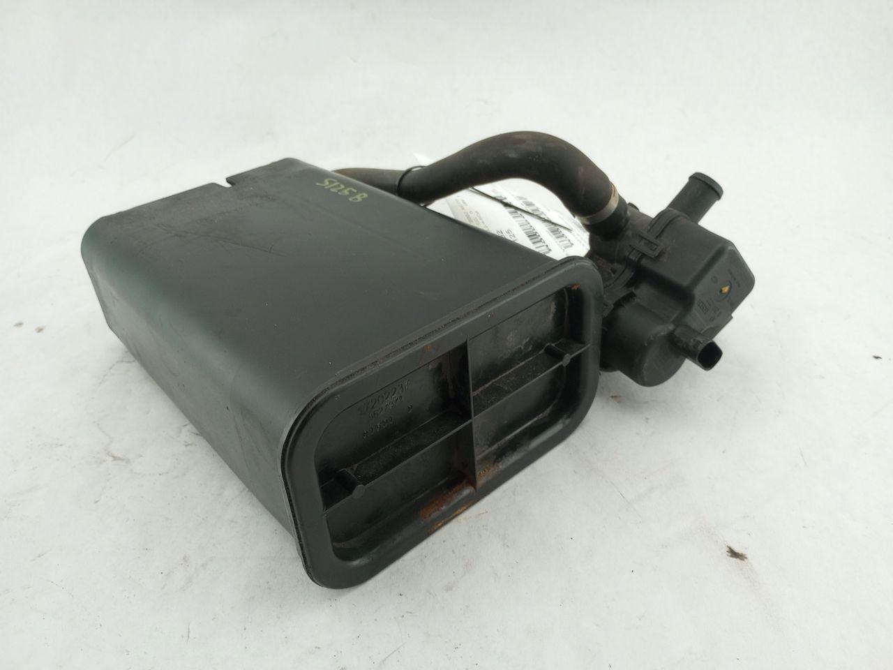 Volvo XC70 Charcoal Canister W/ Vent Solenoid