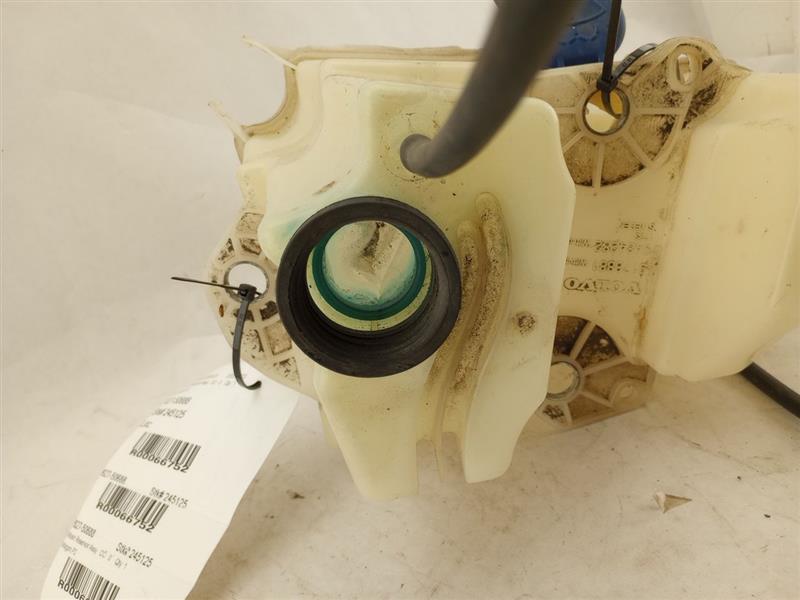 Volvo XC70 Washer Fluid Reservoir