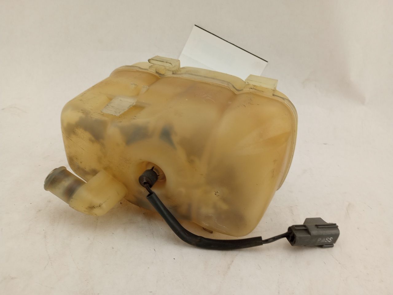 Volvo XC70 Coolant Reservoir