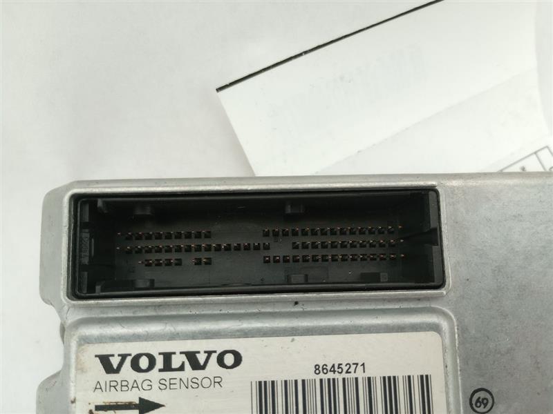 Volvo XC70 Airbag Control Module