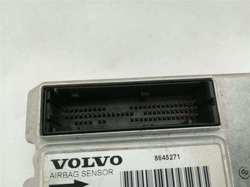 Volvo XC70 Airbag Control Module