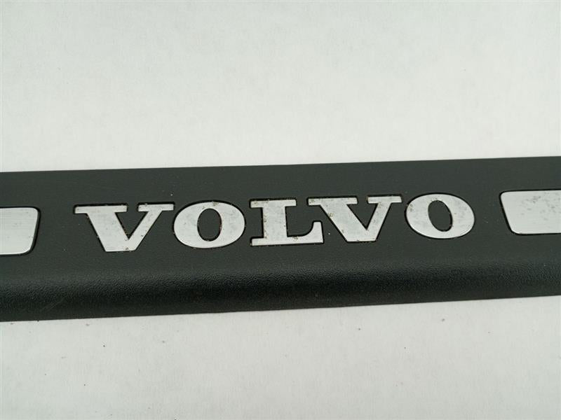 Volvo XC70 Pair Of Door Sill Plates