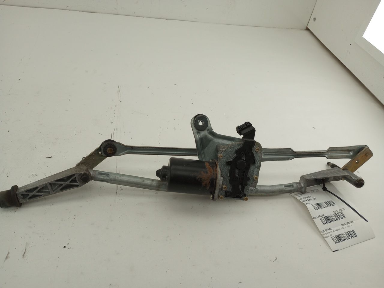 Volvo XC70 Windshield Wiper Motor