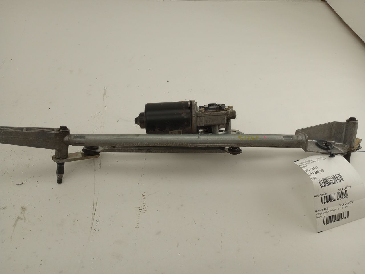 Volvo XC70 Windshield Wiper Motor