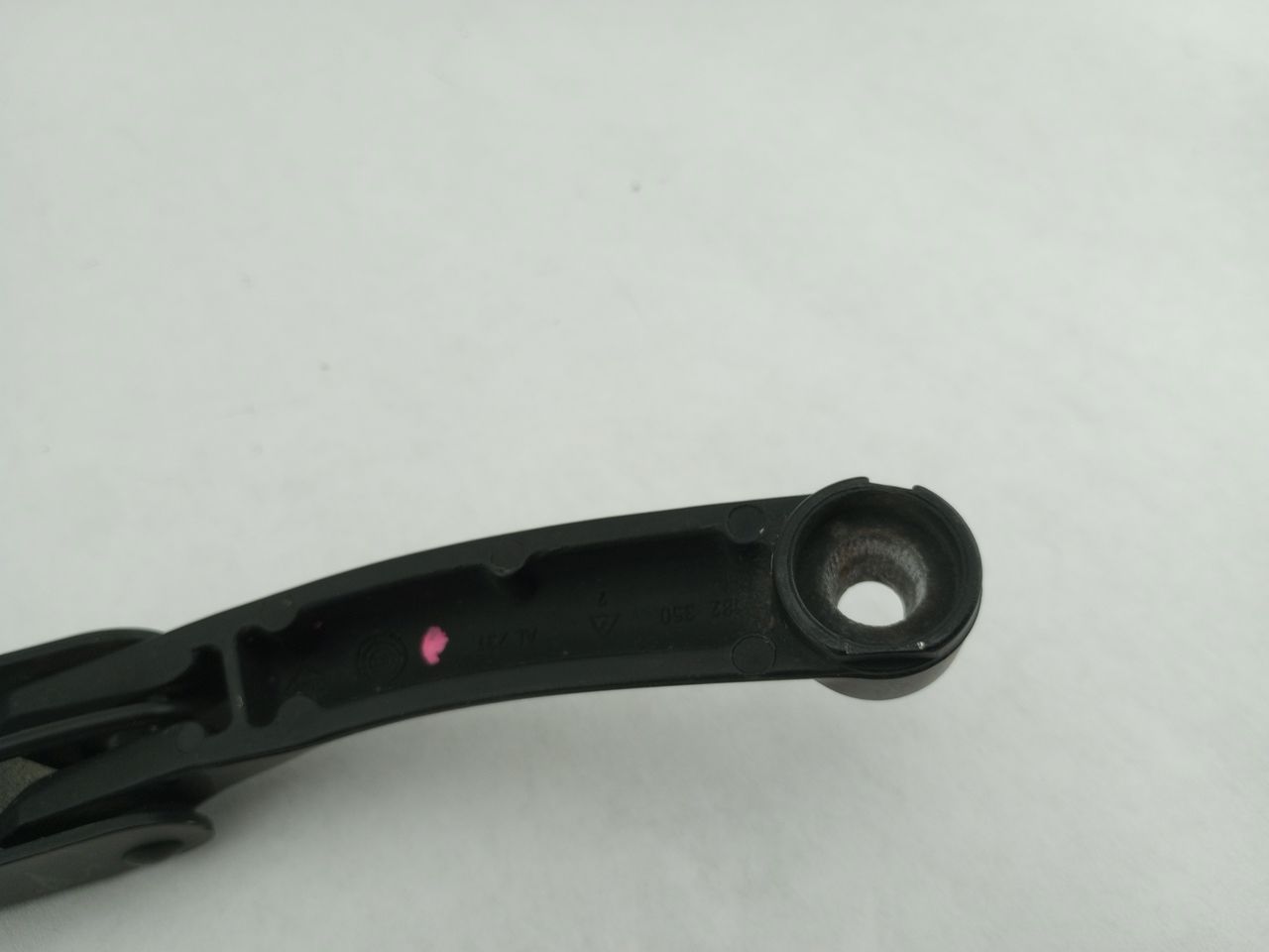 Volvo XC70 Pair Of Wiper Arms