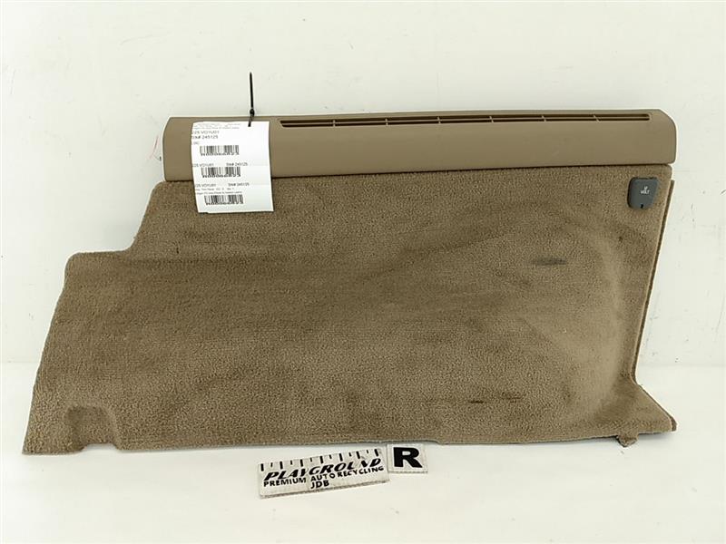 Volvo XC70 Rear Right Side Trunk Cover