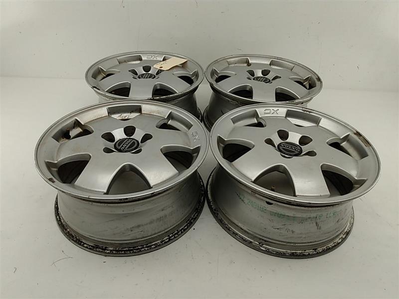 Volvo XC70 Set Of Four 16'' Wheels - 0