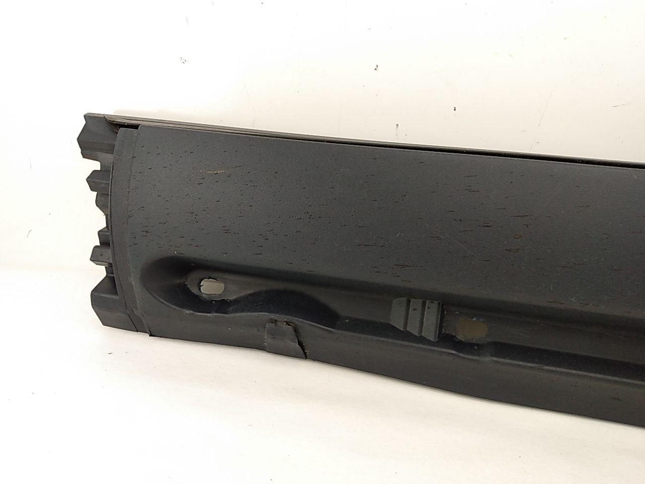 Volvo XC70 Left Passenger Sill Skirt