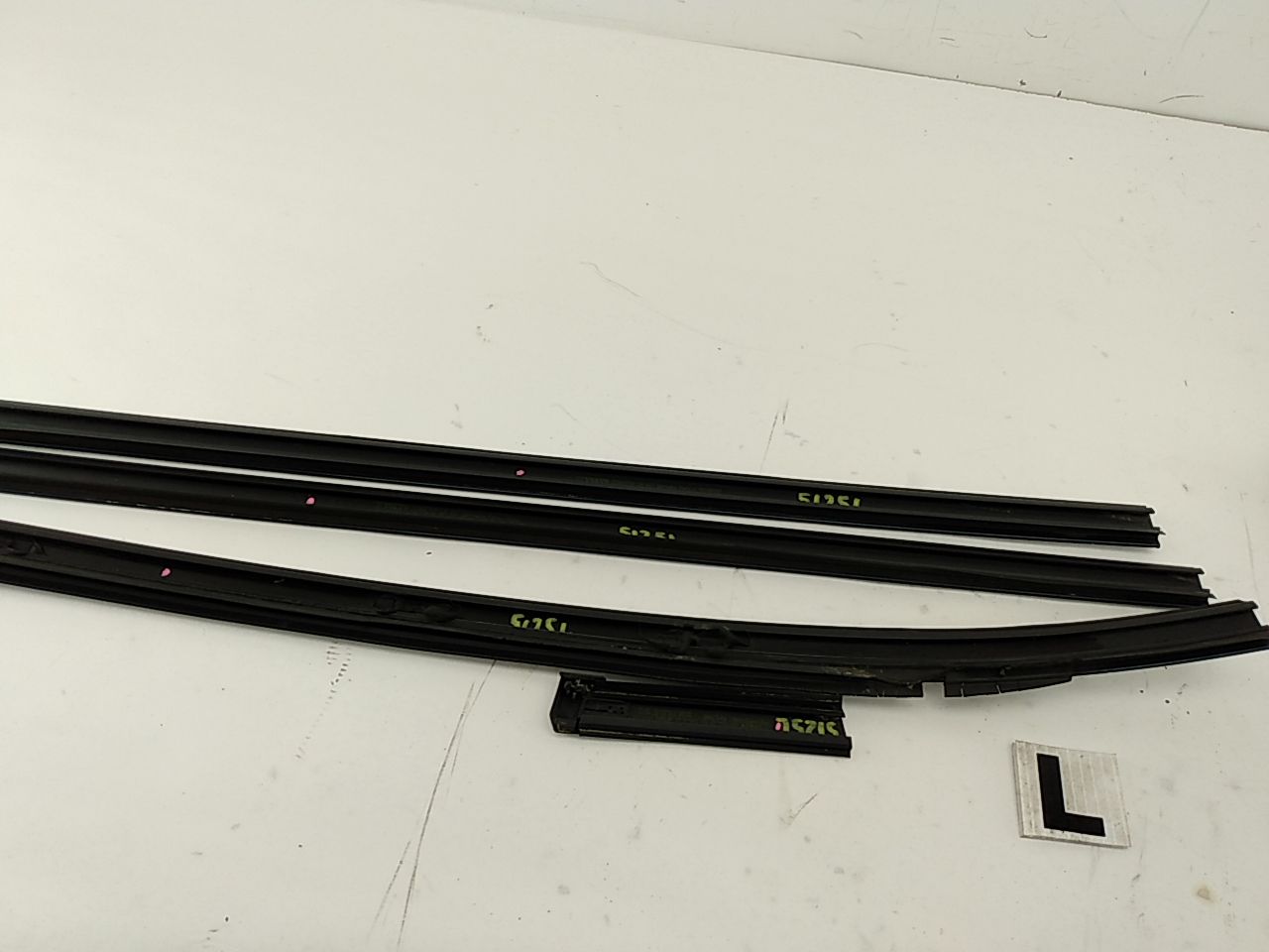 Volvo XC70 Roof Trim Moulding Set