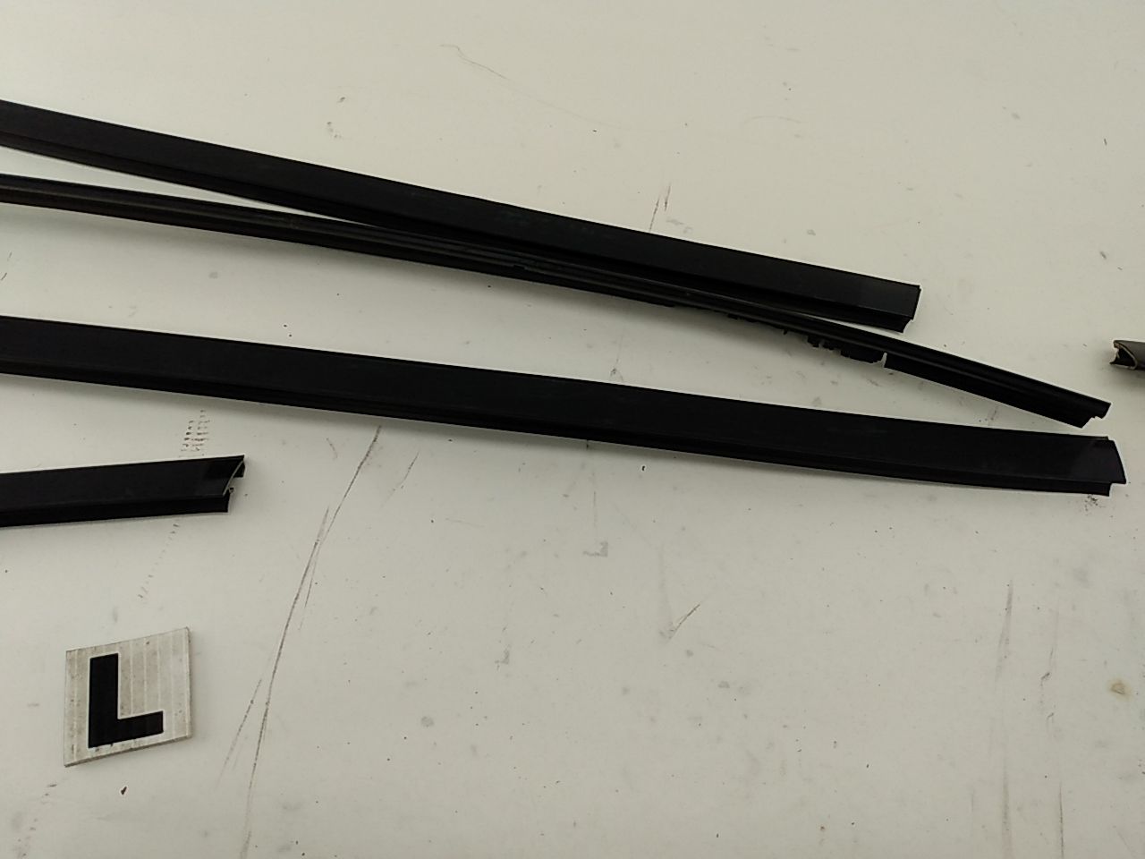 Volvo XC70 Roof Trim Moulding Set