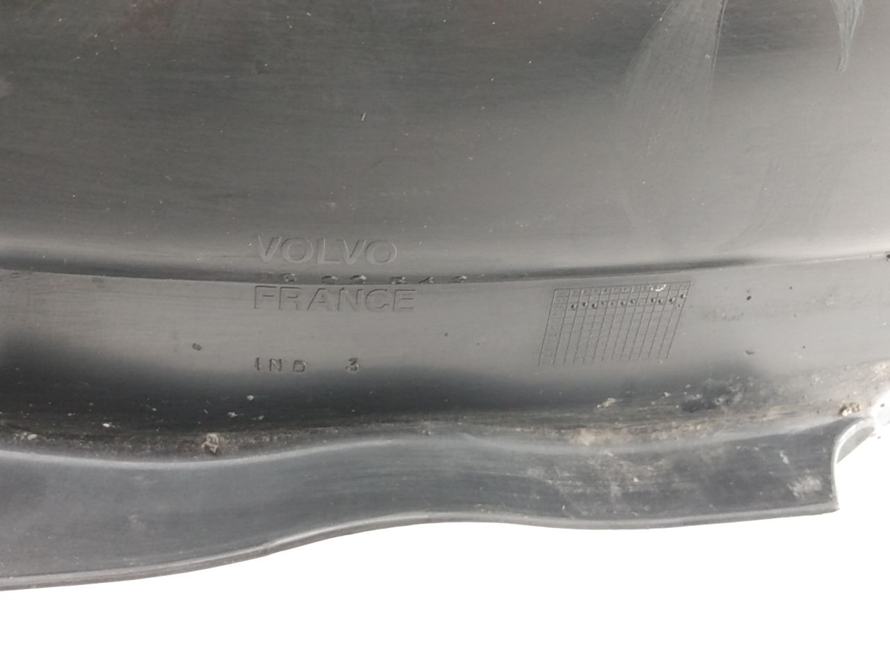 Volvo XC70 Front Left Inner Fender Liner