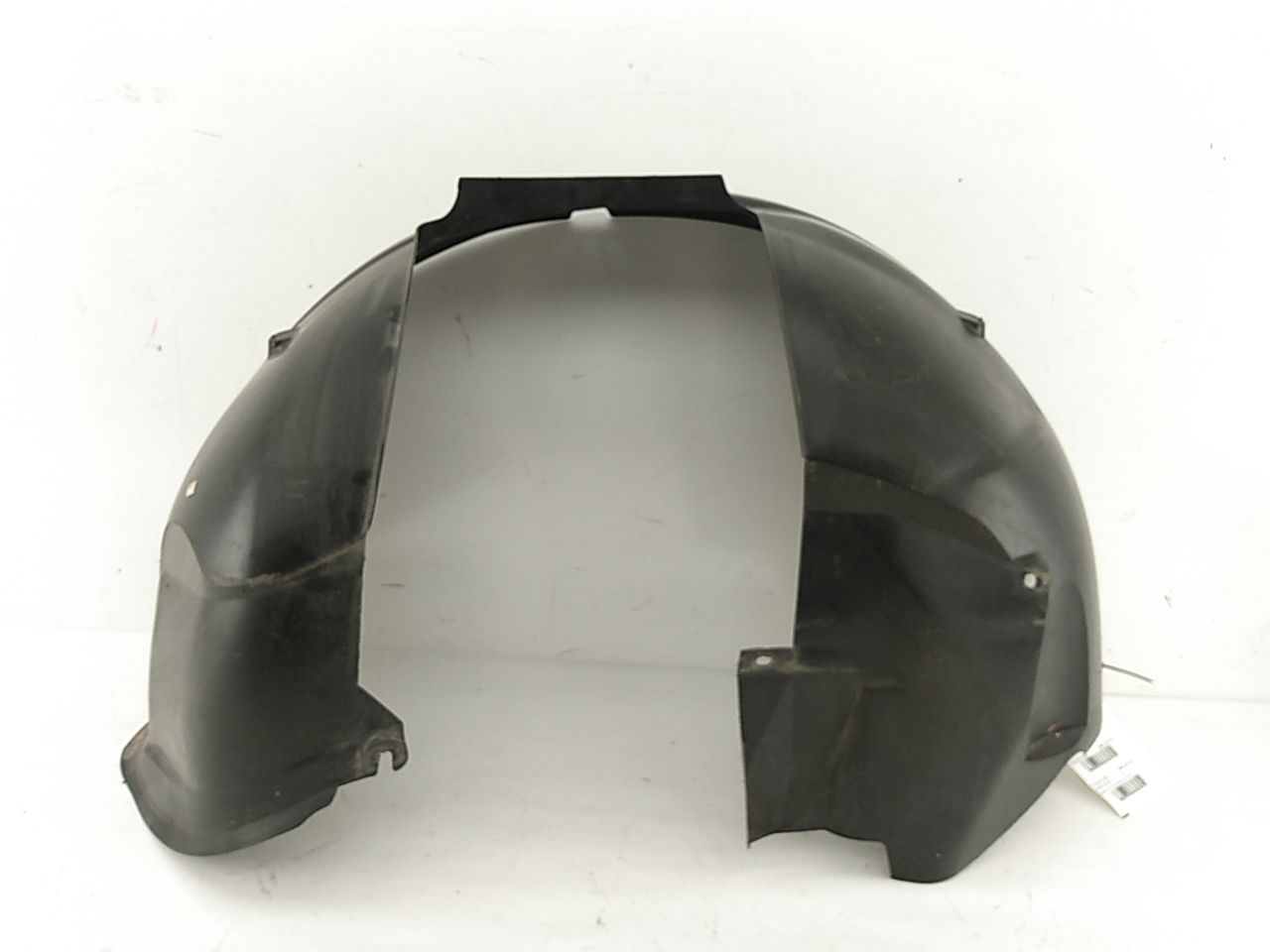 Volvo XC70 Front Left Inner Fender Liner | Playground PAR