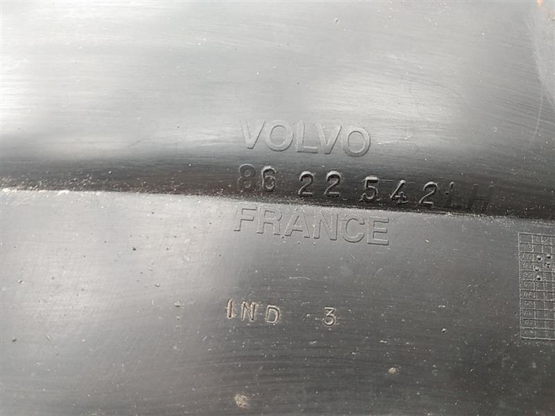 Volvo XC70 Front Left Inner Fender Liner | Playground PAR