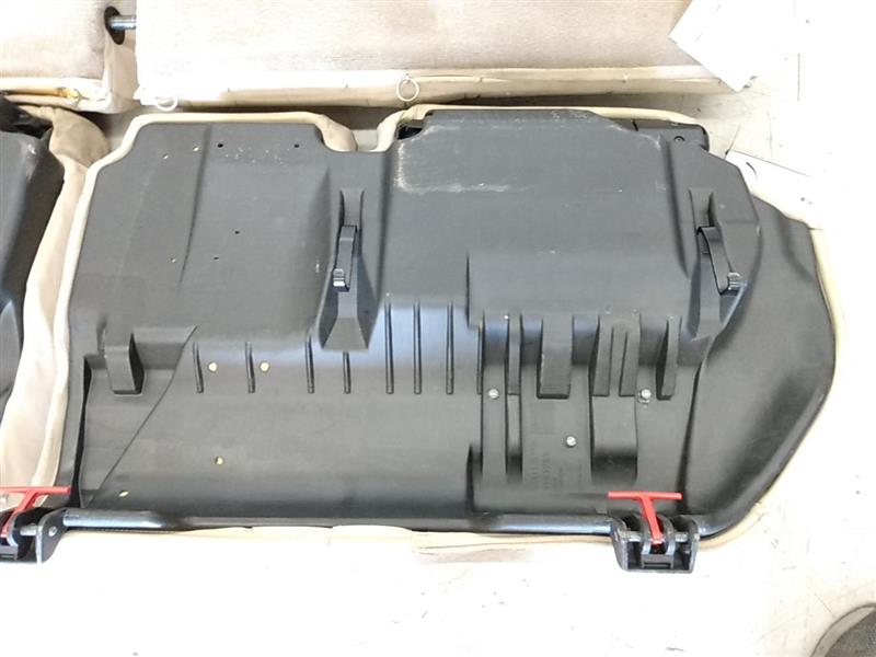 Volvo XC70 Rear Seat Set | Playground PAR