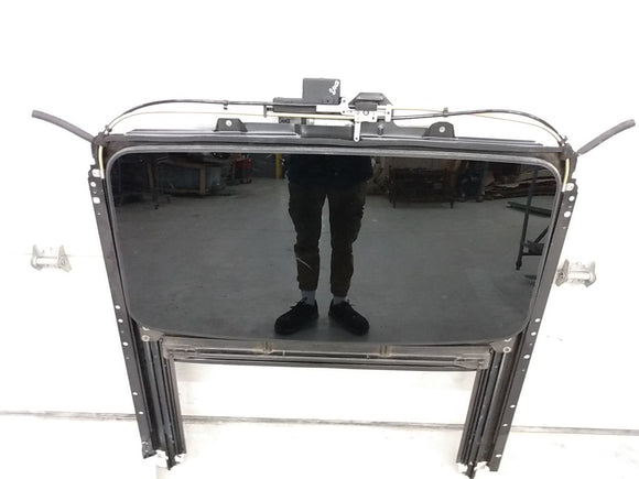 Volvo XC70 Sunroof Panel Assembly