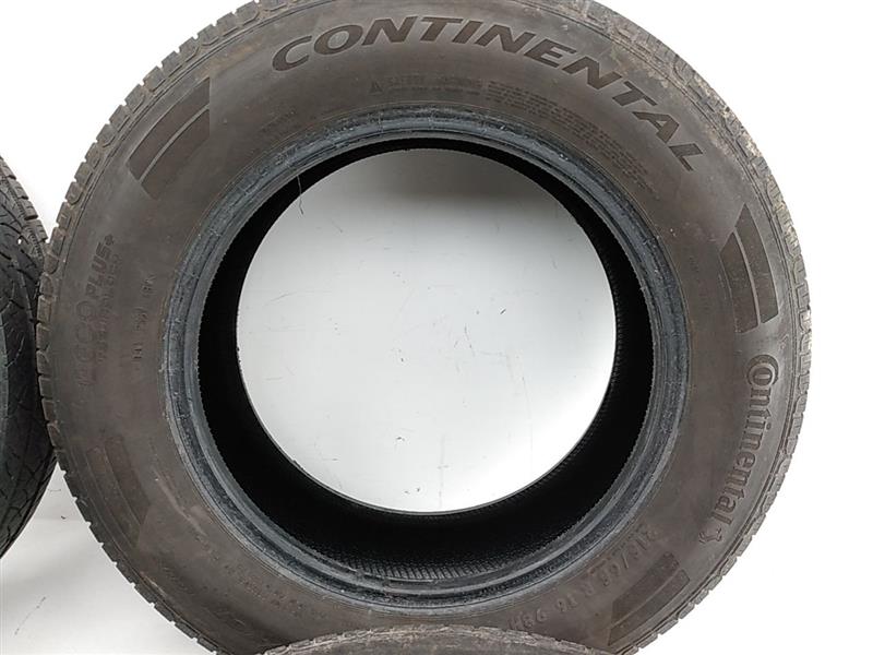 Volvo XC70 Set of 4 Continental True Contact Tires