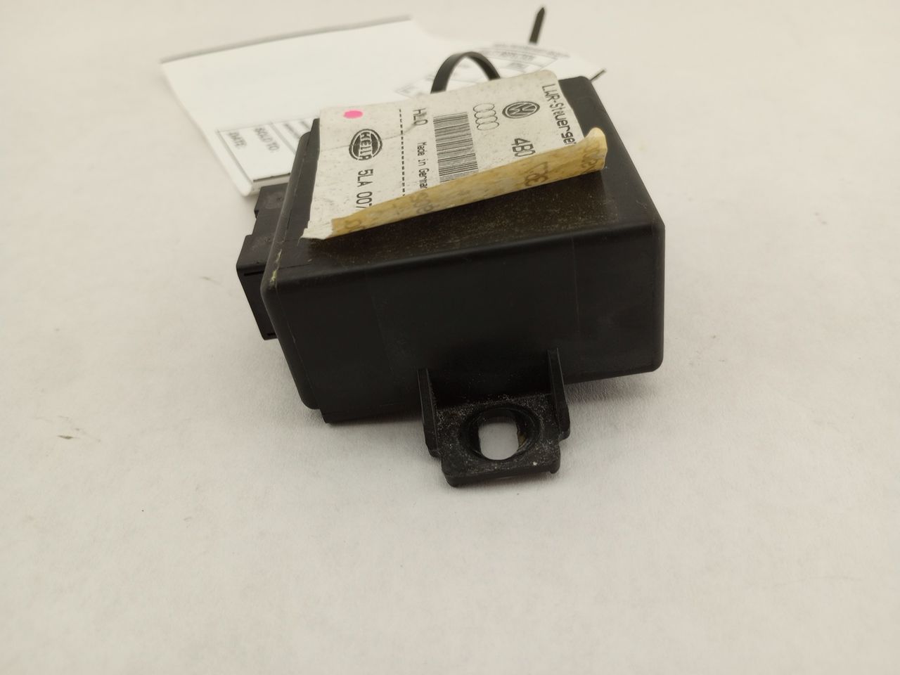 Audi TT Headlight Range Control Module