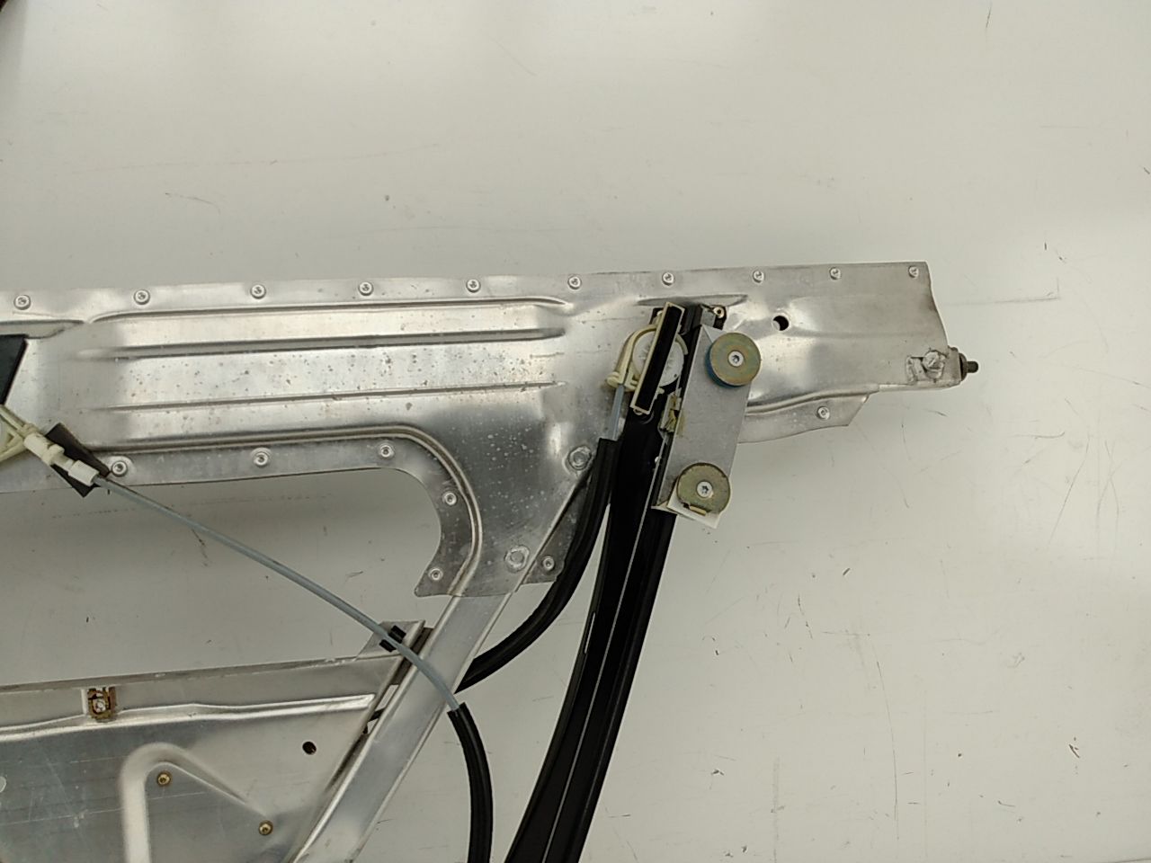 Audi TT Front Left Window Regulator