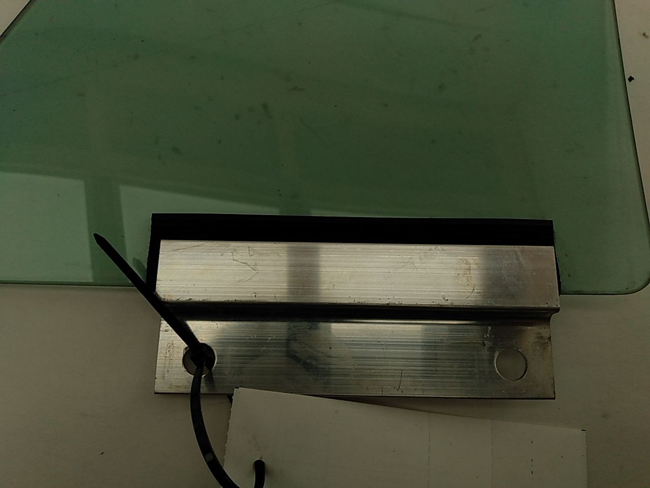 Audi TT Front Right Vent Glass