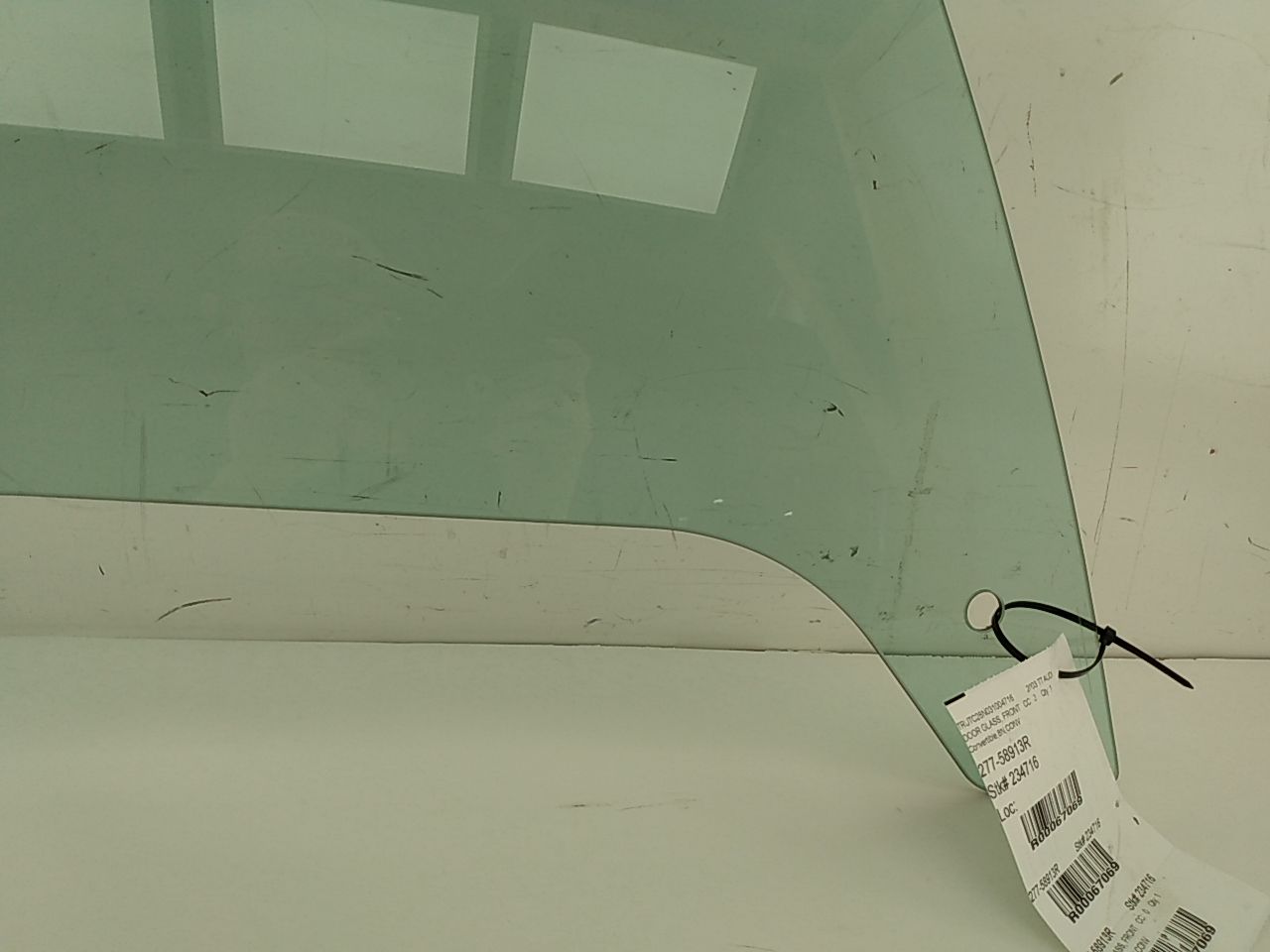 Audi TT Front Right Door Glass