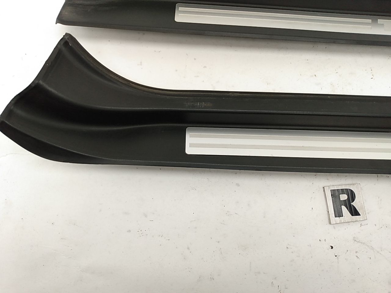 Audi TT Door Sill Set