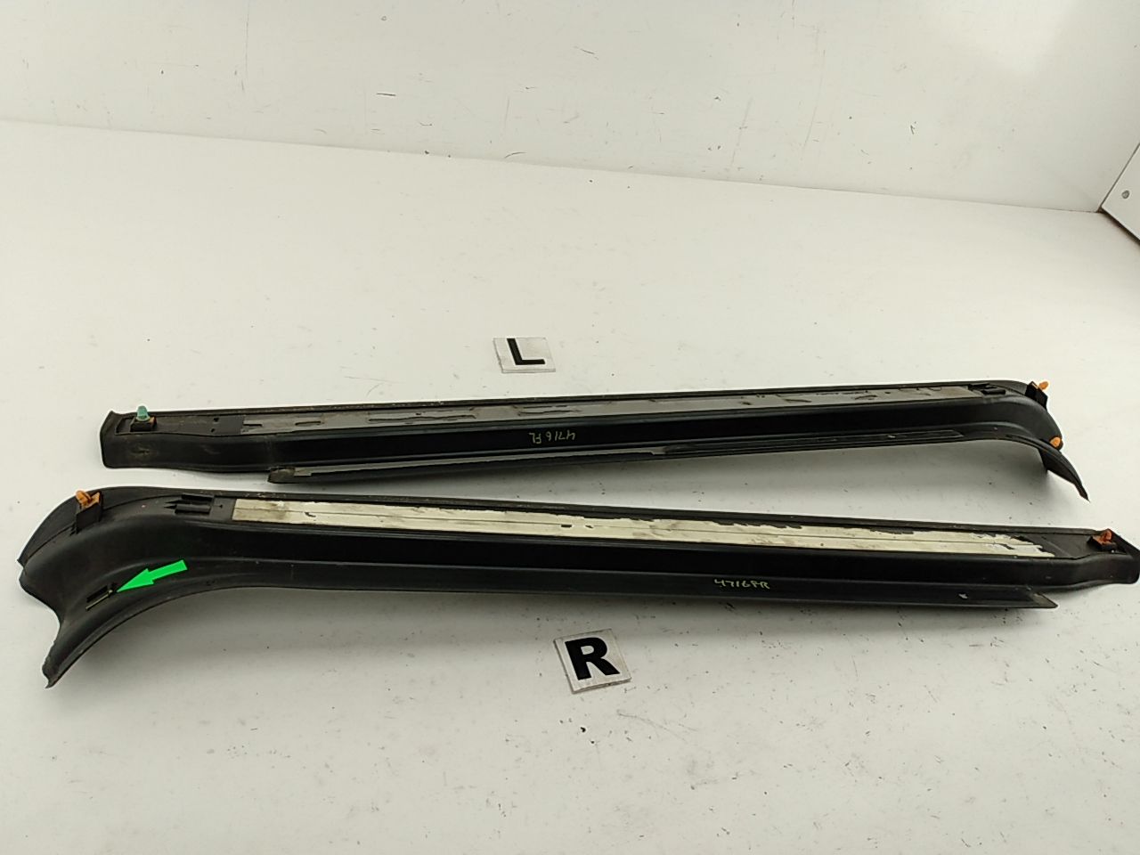 Audi TT Door Sill Set