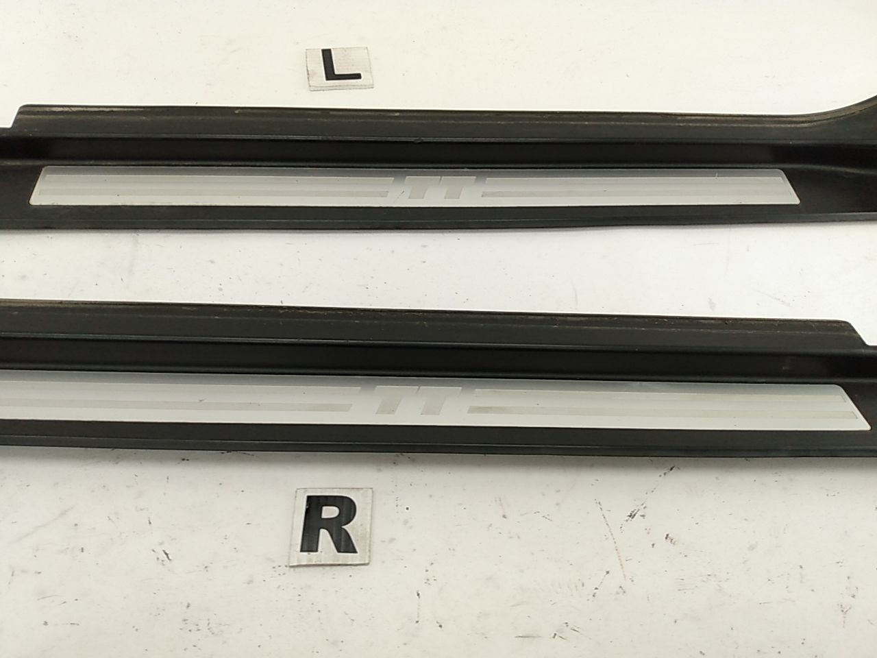 Audi TT Door Sill Set