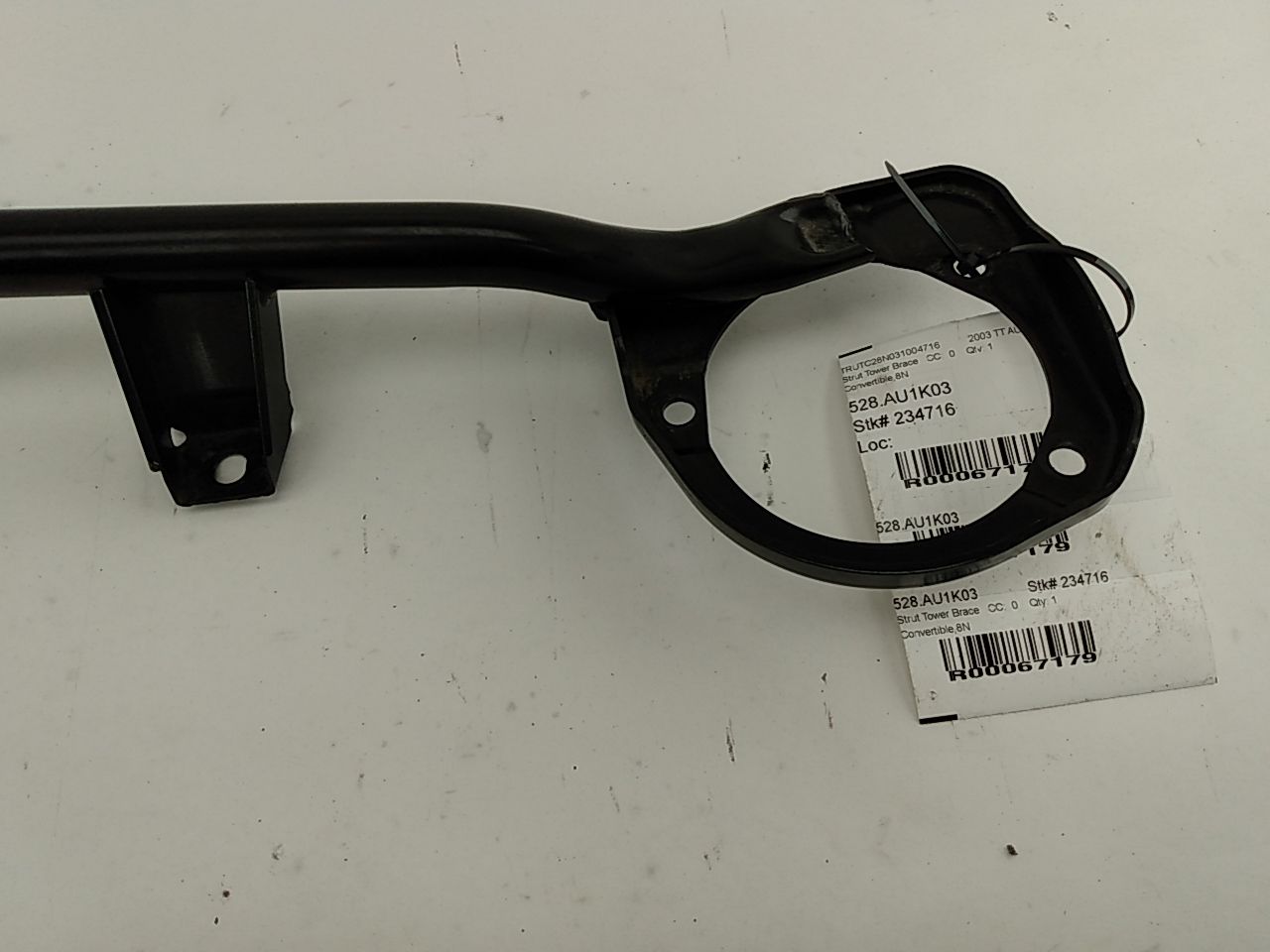 Audi TT Front Upper Strut Brace