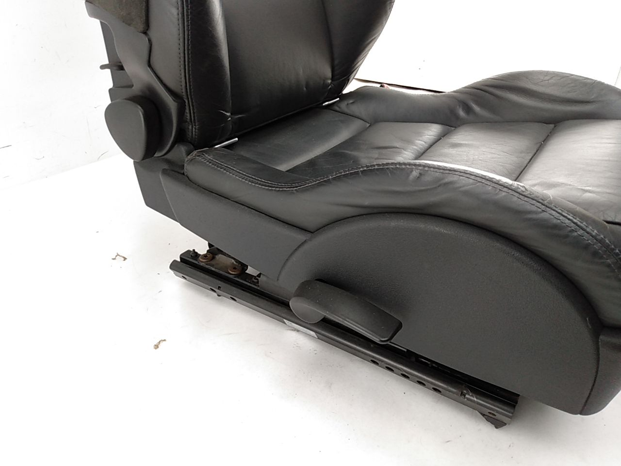 Audi TT Front Right Seat Assembly