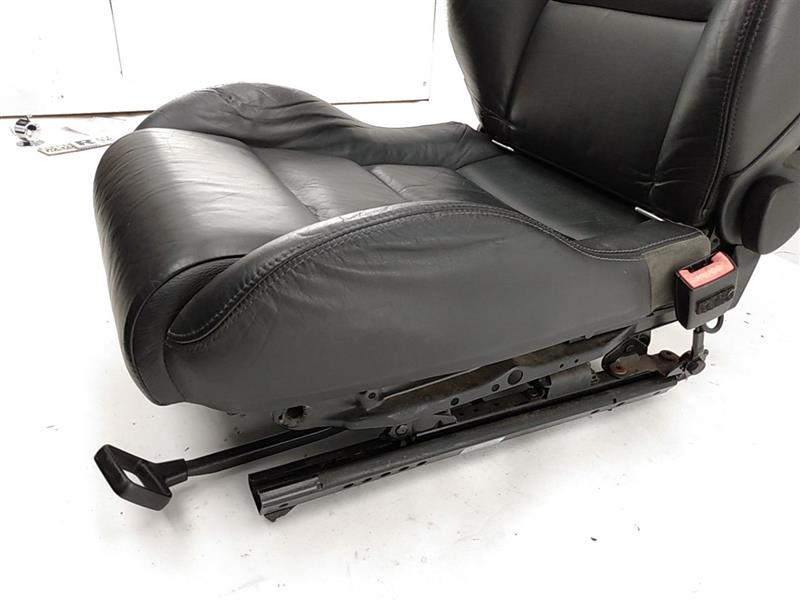 Audi TT Front Right Seat Assembly