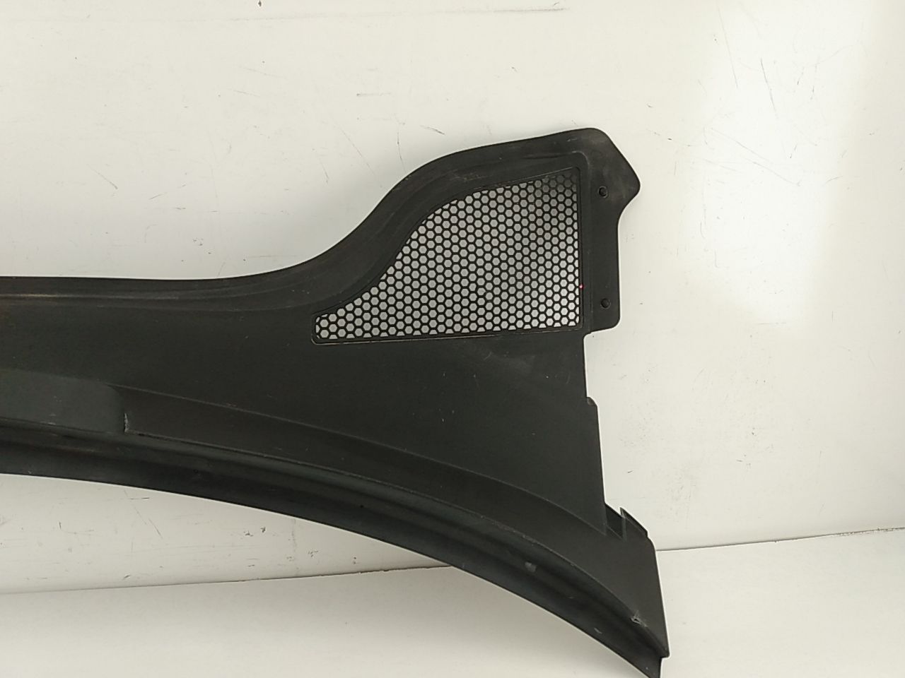 Audi TT Winshield Wiper Cowl