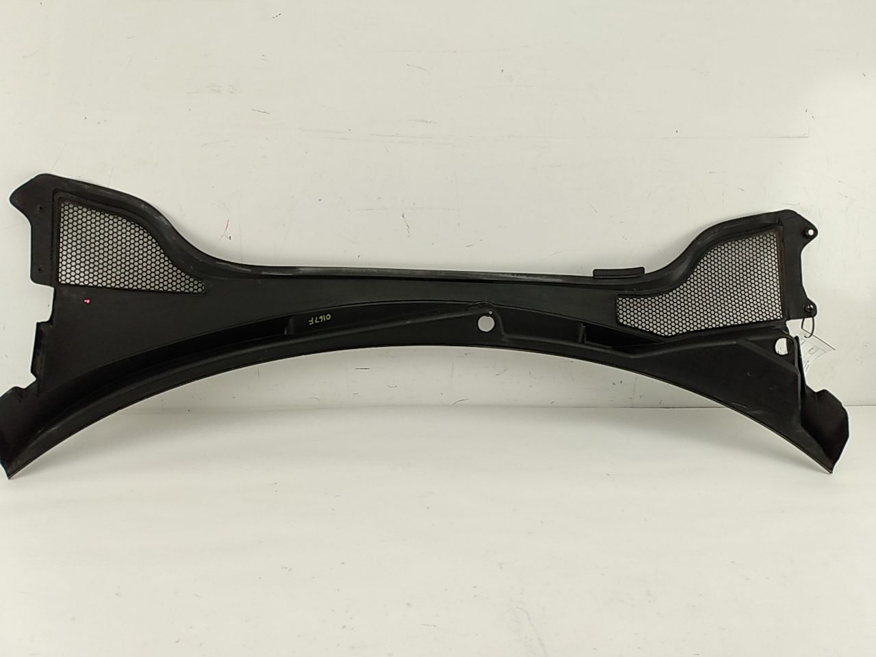 Audi TT Winshield Wiper Cowl