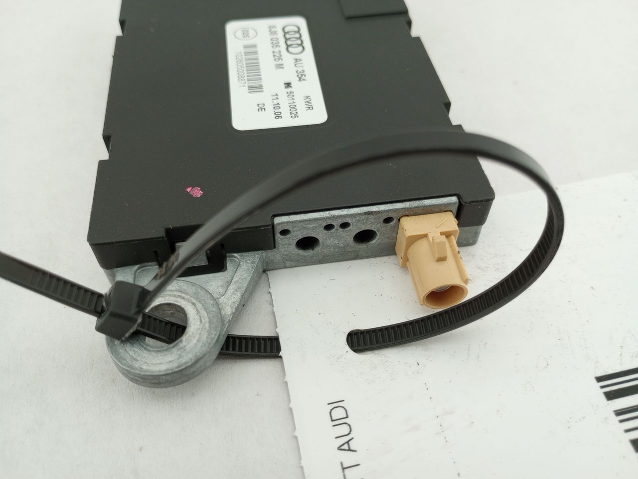 Audi TT Radio Antenna Amplifier Module