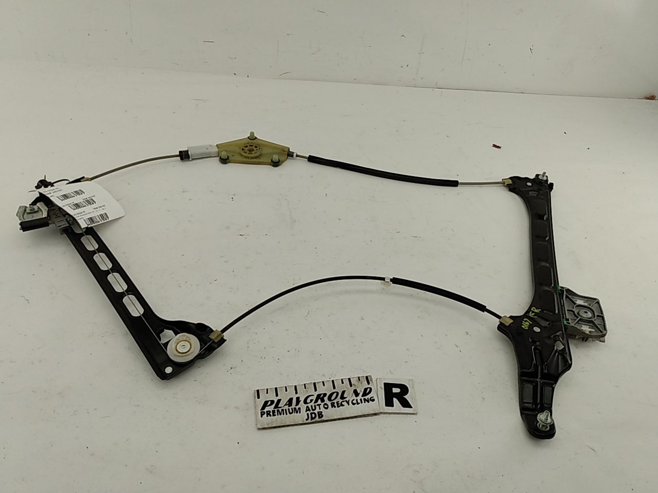 Audi TT Fornt Right Window Regulator